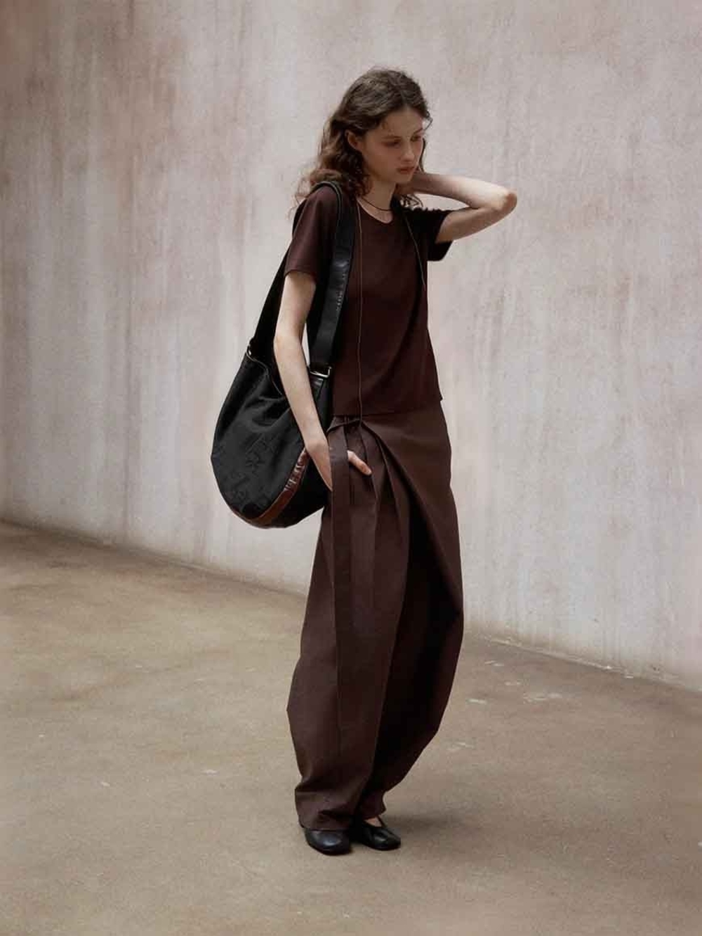 Brand New Never Worn hemi blurr Size Small Lay Press Pants In Chocolate Brown